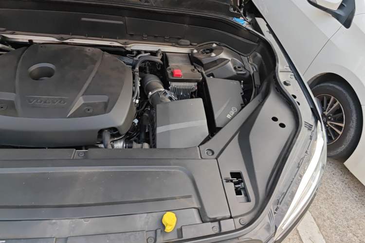 Used Volvo XC90 2019 T5 Zhiyi Edition 7-Seater China V Emission Standard Engine Bay Left