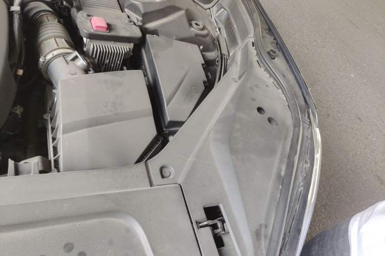 Used Volvo XC90 2019 T6 Luxury Edition 7-seater China V Standard Engine Bay Left