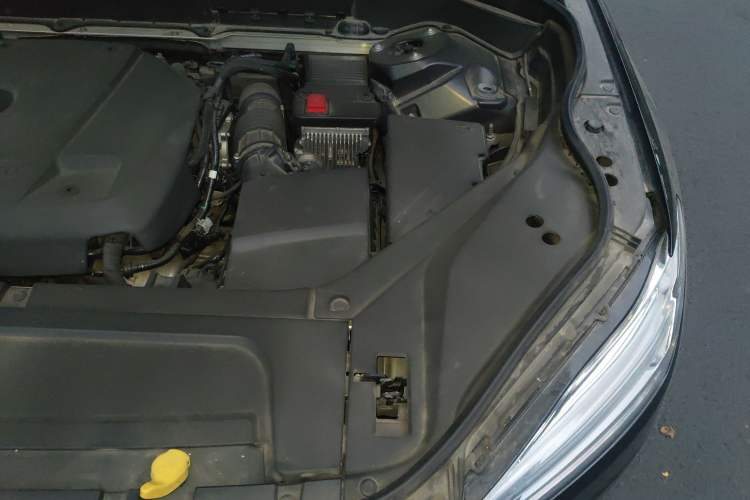 Used Volvo XC90 2019 T6 Zhiyi Edition 7-Seater China V Emission Standard Engine Bay Left