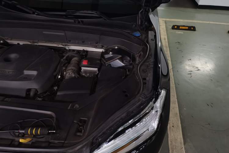 Used Volvo XC90 2019 T6 Zhiyi Edition 7-Seater China V Emission Standard Engine Bay Left
