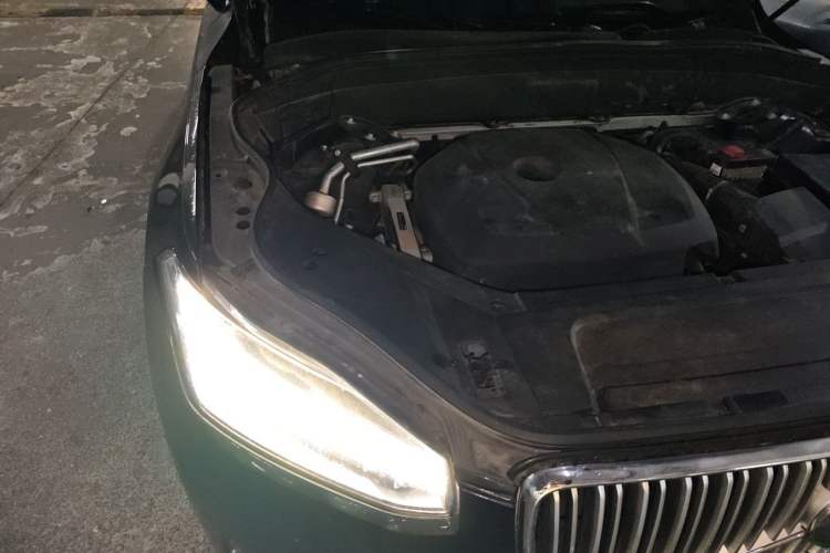 Used Volvo XC90 2019 T6 Zhiyi Edition 7-Seater China V Emission Standard Engine Bay Right