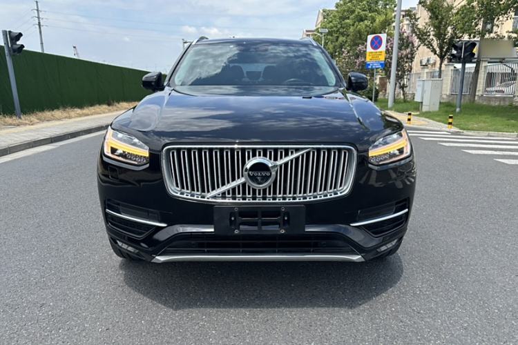 Used Volvo XC90 2019 T6 Zhiya Edition 7-Seater China VI Standard Exterior 1