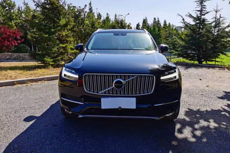 Used Volvo XC90 2019 T5 Zhiyi Edition 5-Seater China VI Standard Exterior 1
