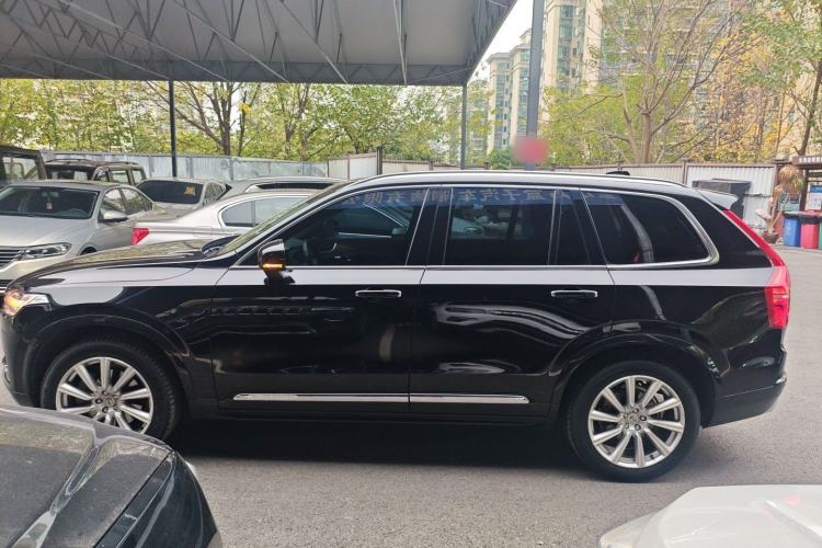 Used Volvo XC90 2019 T6 Zhiyi Edition 7-Seater China V Emission Standard Exterior 3