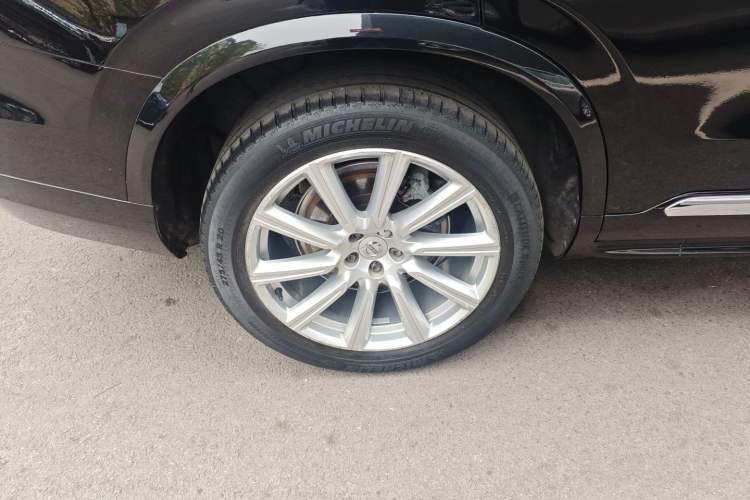 Used Volvo XC90 2019 T6 Zhiyi Edition 7-Seater China V Emission Standard Exterior 8