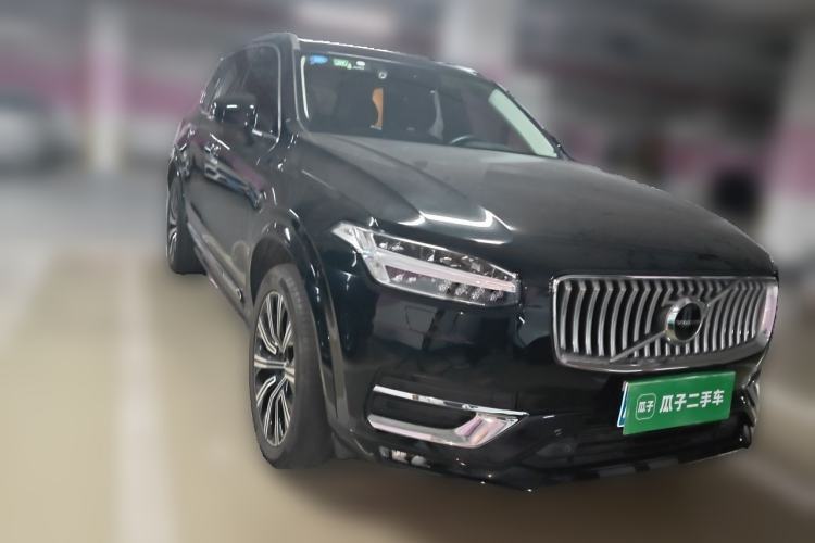 Used Volvo XC90 2019 T6 Zhiyi Edition 7-Seater China VI Standard Front Right 45 Deg