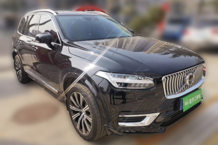 Used Volvo XC90 2019 T6 Zhiyi Edition 7-Seater China VI Standard Front Right 45 Deg