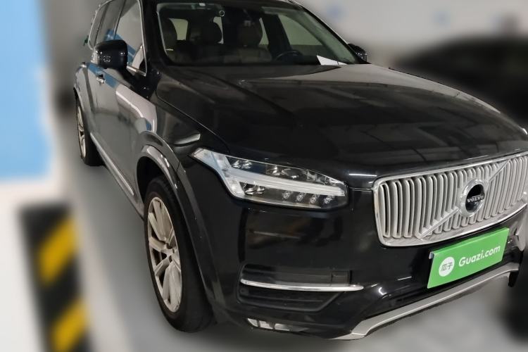 Used Volvo XC90 2019 T6 Zhiyi Edition 7-Seater China V Emission Standard Front Right 45 Deg