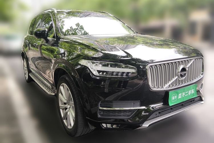 Used Volvo XC90 2019 T5 Zhiyi Edition 7-Seater China VI Front Right 45 Deg