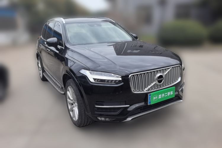 Used Volvo XC90 2019 T5 Zhiyi Edition 5-Seater China VI Standard Front Right 45 Deg