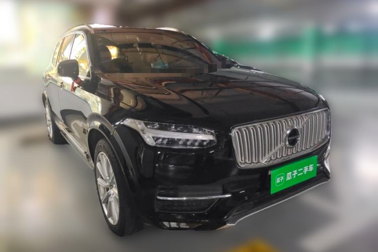 Used Volvo XC90 2019 T5 Zhiyi Edition 5-Seater China V Standard Front Right 45 Deg