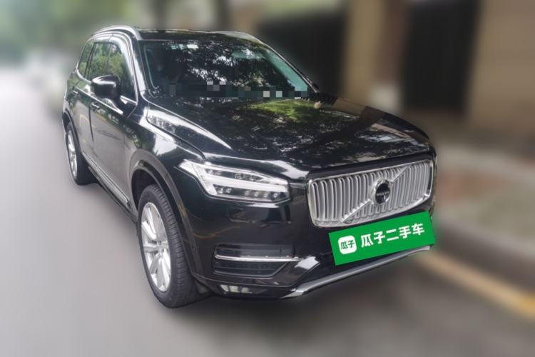 Used Volvo XC90 2019 T6 ZhiZun Edition 7-Seater China V Standard Front Right 45 Deg
