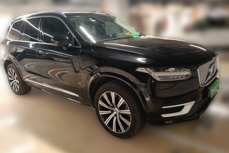 Used Volvo XC90 2019 T6 Zhiyi Edition 7-Seater China VI Standard Front Right 45 Deg
