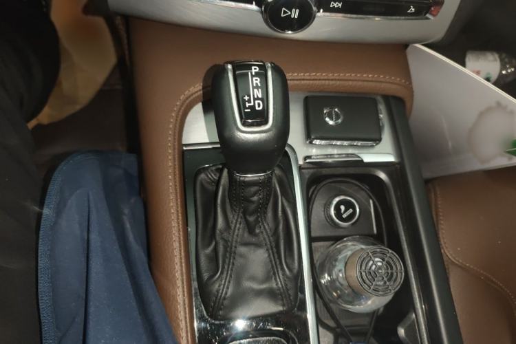 Used Volvo XC90 2019 T5 Zhiyi Edition 5-Seater China V Standard Gear Lever