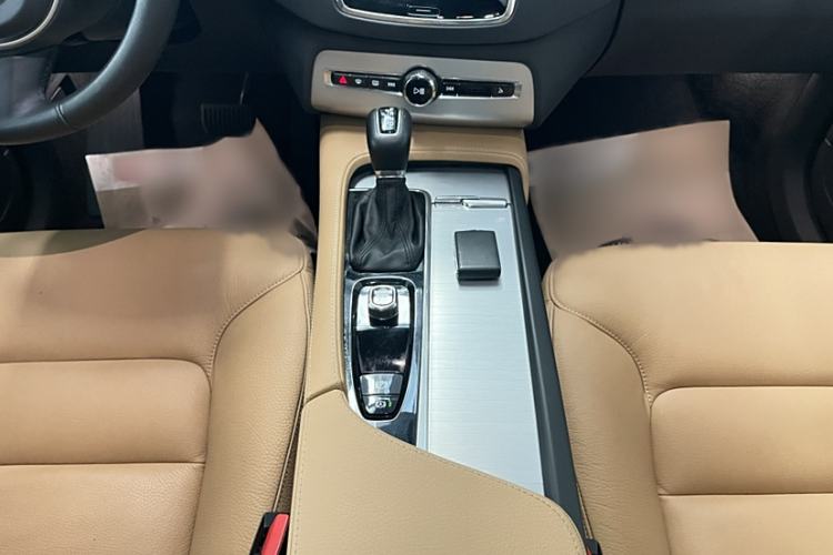 Used Volvo XC90 2019 T5 Zhiyi Edition 7-Seater China VI Gear Lever