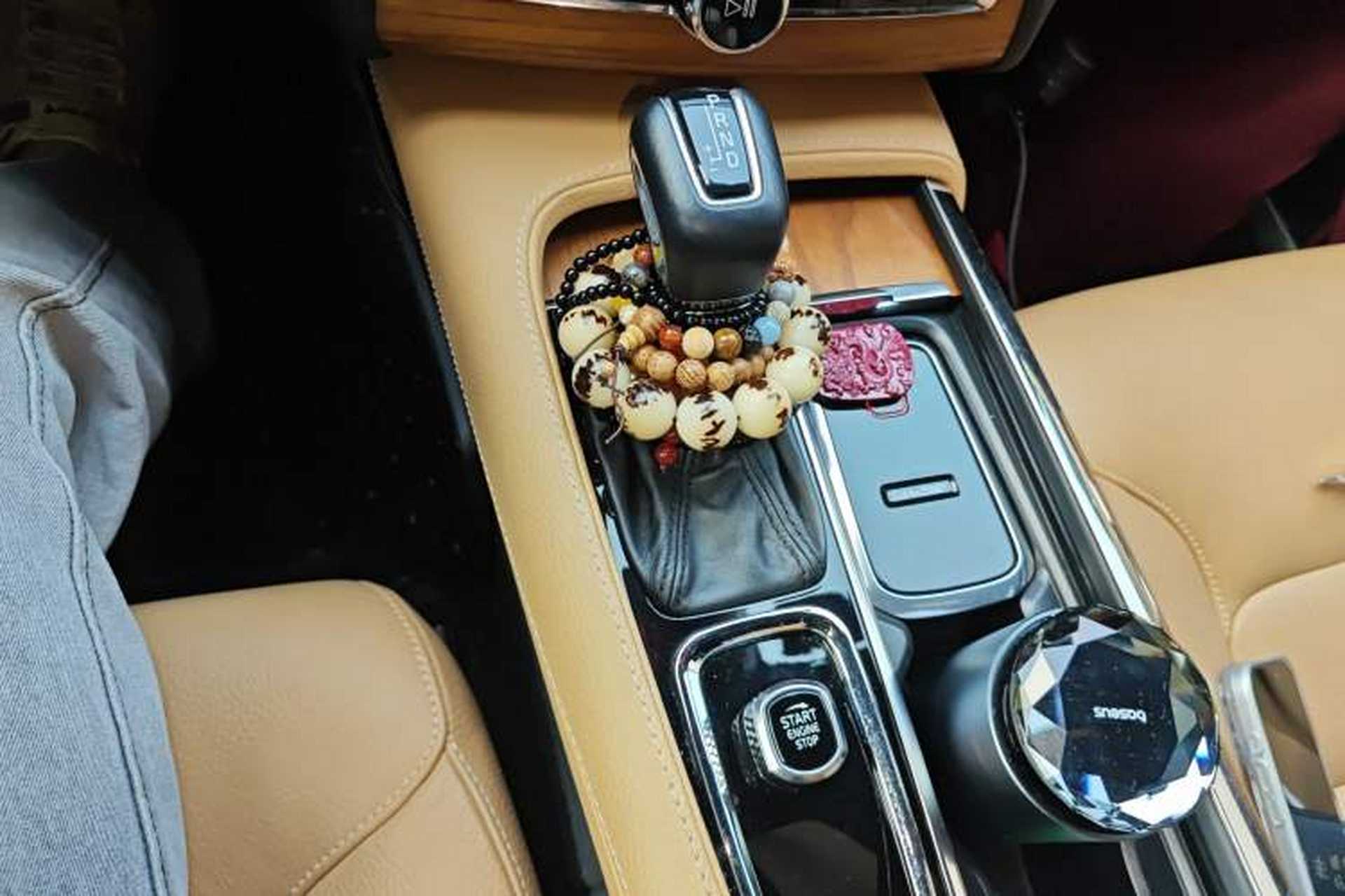 Used Volvo XC90 2019 T5 Zhiyi Edition 7-Seater China V Emission Standard Gear Lever