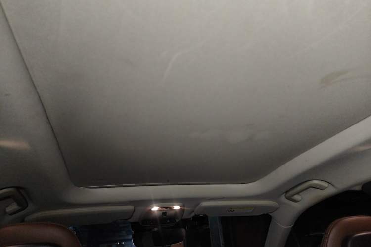 Used Volvo XC90 2019 T6 Zhiya Edition 7-Seater China VI Standard Headliner