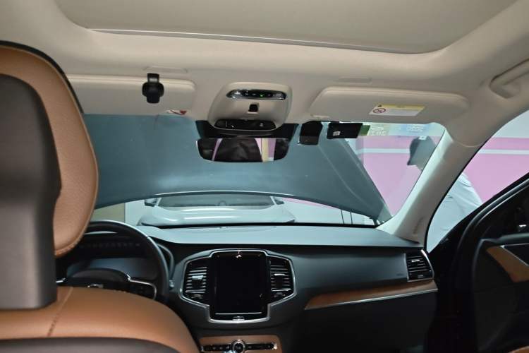 Used Volvo XC90 2019 T6 Zhiyi Edition 7-Seater China VI Standard Headliner