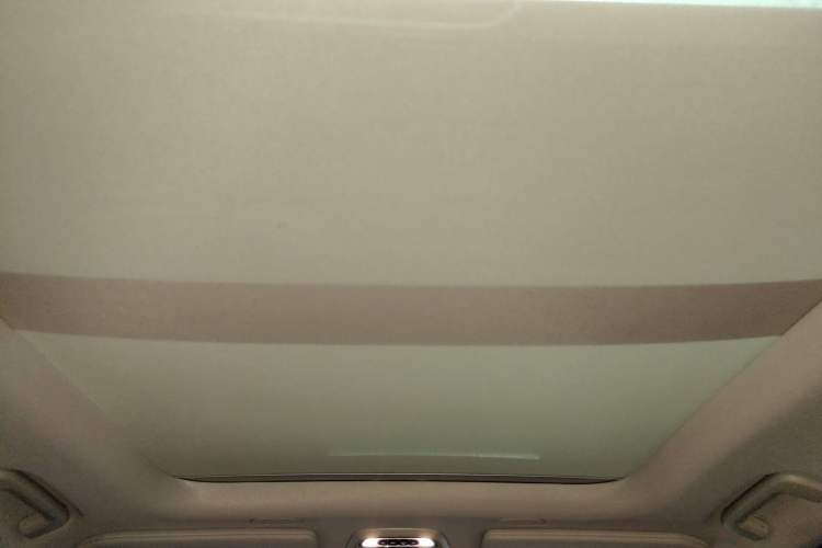 Used Volvo XC90 2019 T5 Zhiyi Edition 5-Seater China VI Standard Headliner