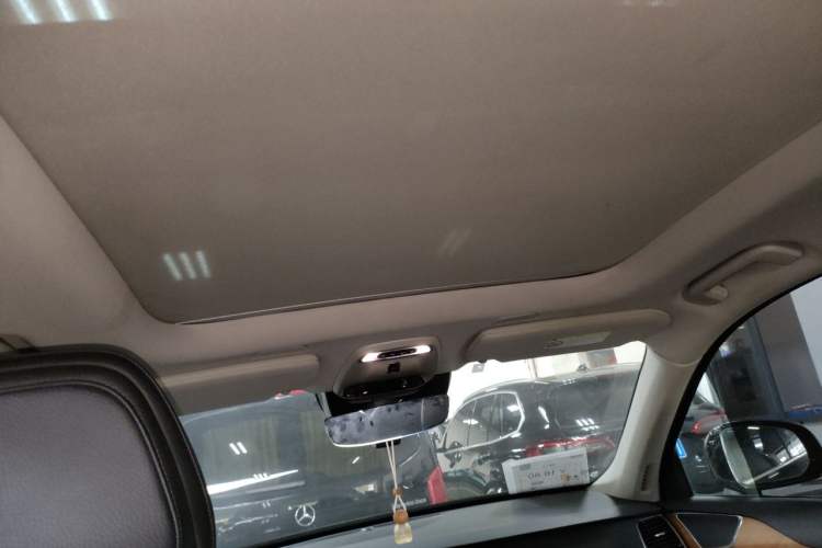 Used Volvo XC90 2019 T6 Zhiyi Edition 7-Seater China V Emission Standard Headliner