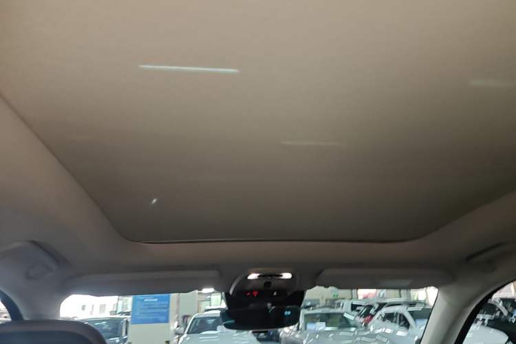 Used Volvo XC90 2019 T6 Zhiyi Edition 7-Seater China VI Standard Headliner