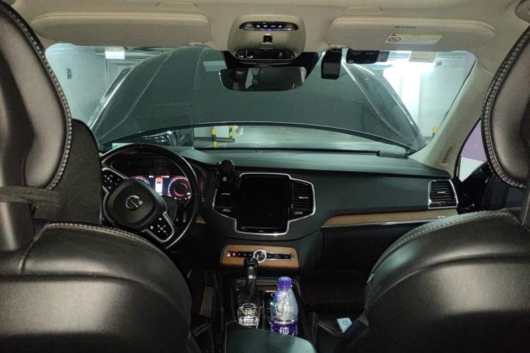 Used Volvo XC90 2019 T6 Zhiyi Edition 7-Seater China V Emission Standard Headliner