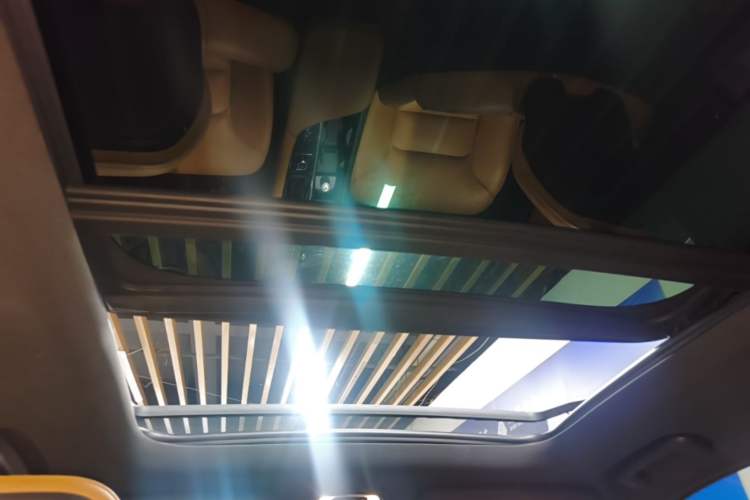Used Volvo XC90 2019 T5 Zhiyi Edition 5-Seater China VI Standard Headliner