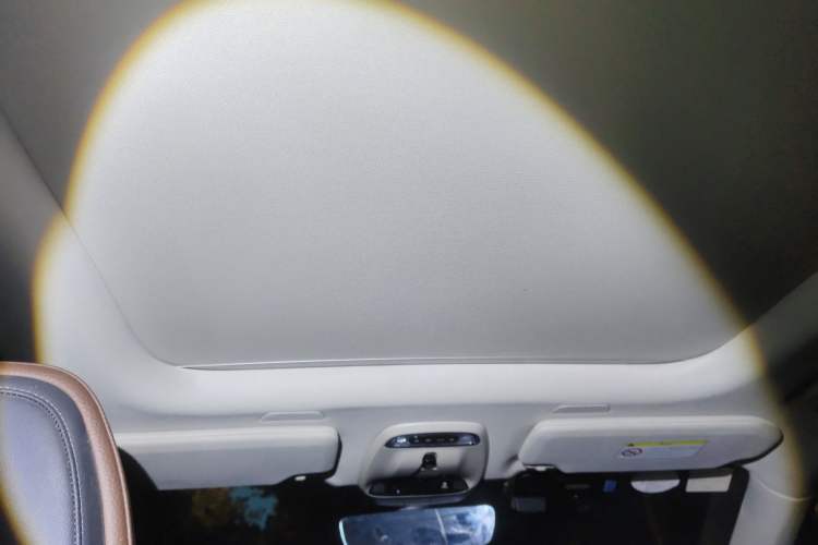 Used Volvo XC90 2019 T6 Zhiyi Edition 7-Seater China V Emission Standard Headliner