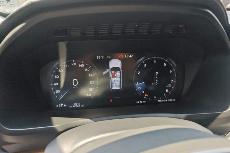 Used Volvo XC90 2019 T6 Luxury Edition 7-seater China V Standard Instrument Cluster