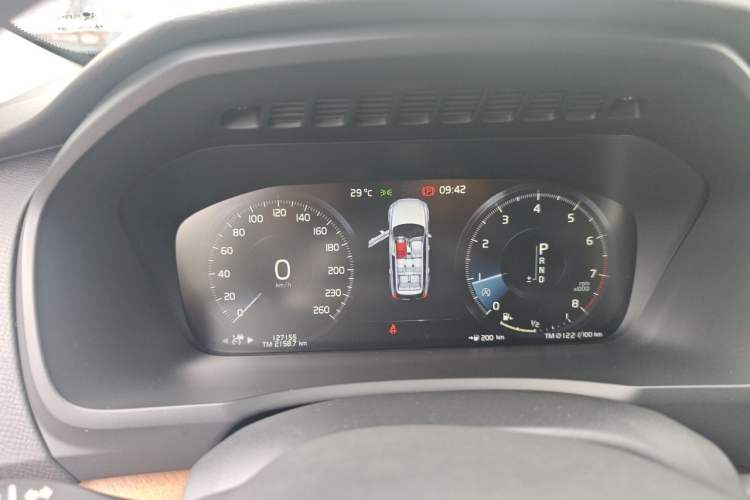 Used Volvo XC90 2019 T6 Zhiyi Edition 7-Seater China V Emission Standard Instrument Cluster