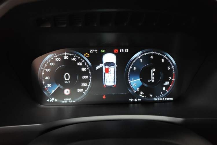 Used Volvo XC90 2019 T6 Zhiyi Edition 7-Seater China VI Standard Instrument Cluster