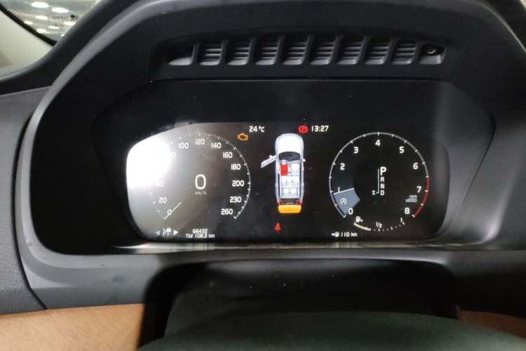 Used Volvo XC90 2019 T6 Zhiyi Edition 7-Seater China V Emission Standard Instrument Cluster