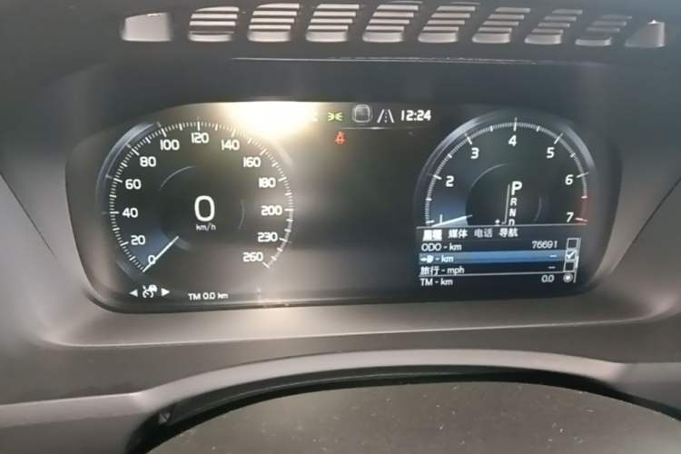 Used Volvo XC90 2019 T6 Zhiyi Edition 7-Seater China V Emission Standard Instrument Cluster