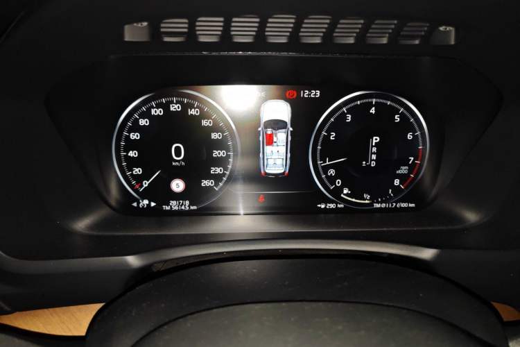 Used Volvo XC90 2019 T6 ZhiZun Edition 7-Seater China V Standard Instrument Cluster