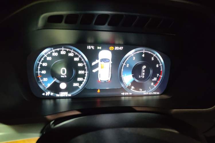 Used Volvo XC90 2019 T6 Zhiya Edition 7-Seater China VI Standard Instrument Cluster