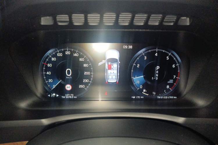 Used Volvo XC90 2019 T6 Zhiya Edition 7-Seater China VI Standard Instrument Cluster