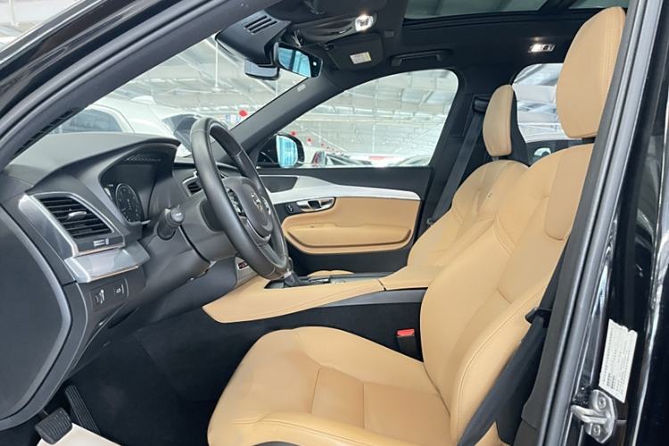Used Volvo XC90 2019 T5 Zhiyi Edition 7-Seater China VI Interior 13