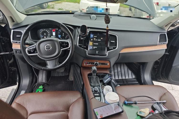 Used Volvo XC90 2019 T6 Zhiyi Edition 7-Seater China VI Standard Interior 2