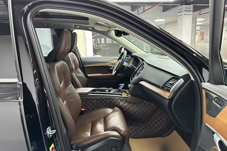 Used Volvo XC90 2019 T6 Luxury Edition 7-seater China V Standard Interior 3