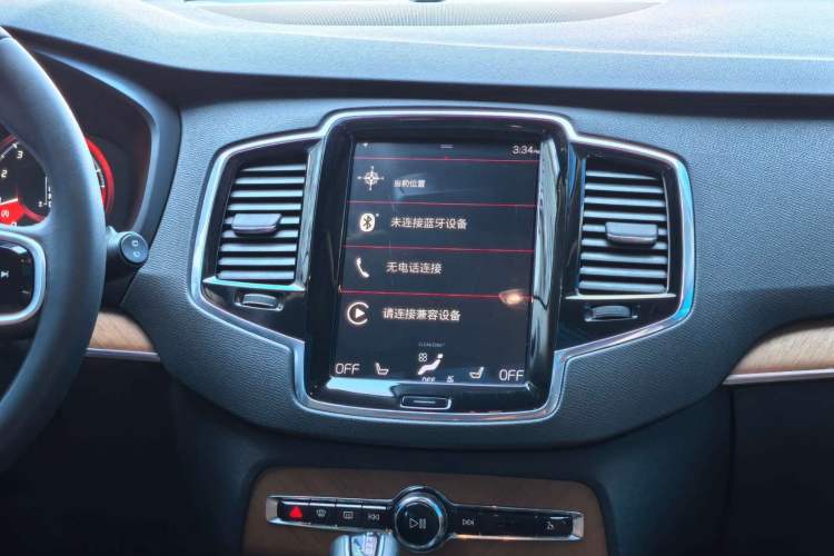 Used Volvo XC90 2019 T6 Zhiyi Edition 7-Seater China VI Standard Interior 3
