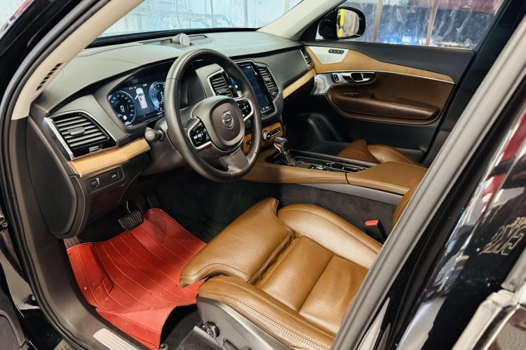Used Volvo XC90 2019 T6 ZhiZun Edition 7-Seater China V Standard Interior 4