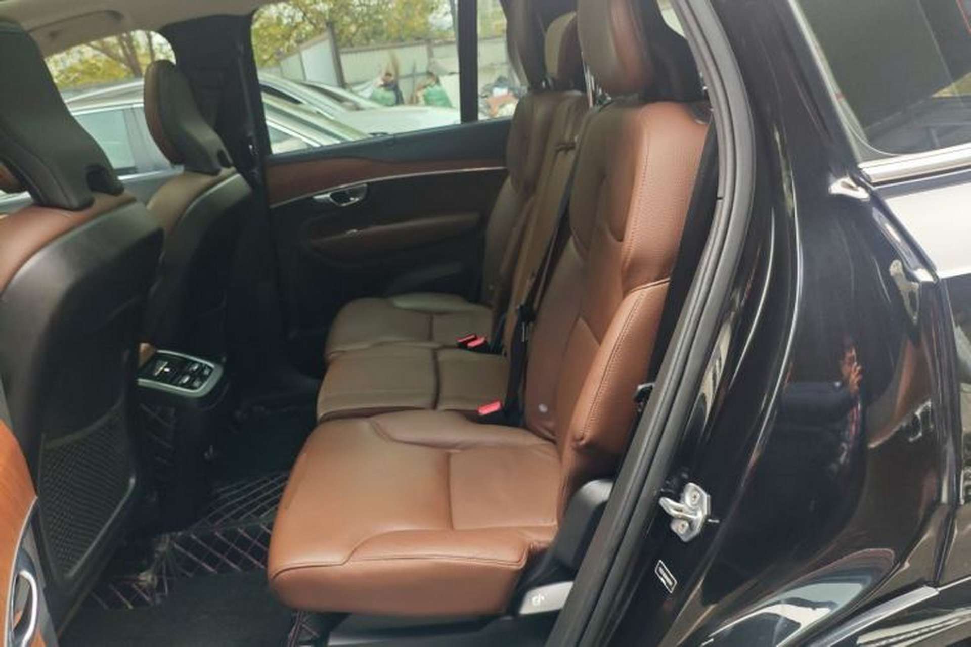 Used Volvo XC90 2019 T6 Zhiyi Edition 7-Seater China V Emission Standard Interior 4