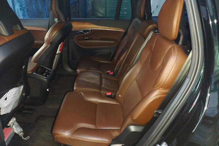 Used Volvo XC90 2019 T6 Luxury Edition 7-seater China V Standard Interior 4