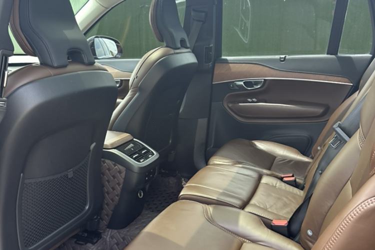 Used Volvo XC90 2019 T6 Zhiya Edition 7-Seater China VI Standard Interior 6