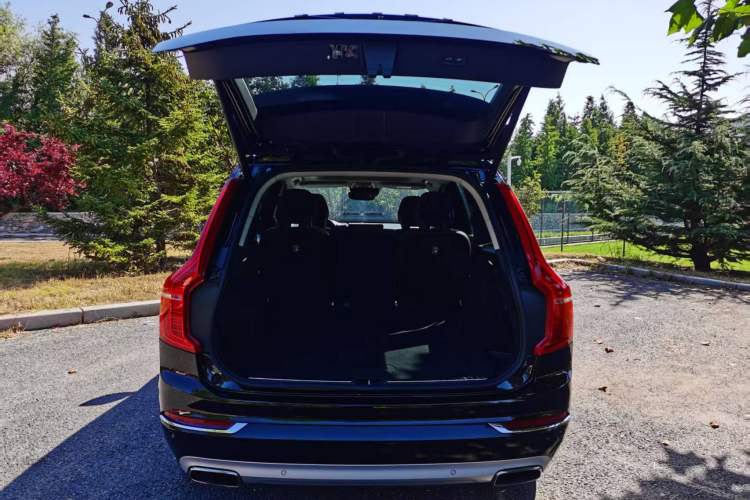 Used Volvo XC90 2019 T5 Zhiyi Edition 5-Seater China VI Standard Interior 6