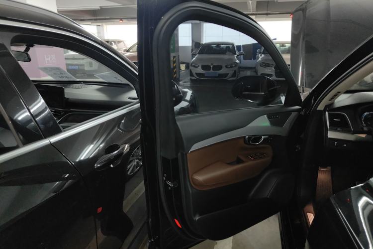 Used Volvo XC90 2019 T5 Zhiyi Edition 5-Seater China VI Standard Interior 7