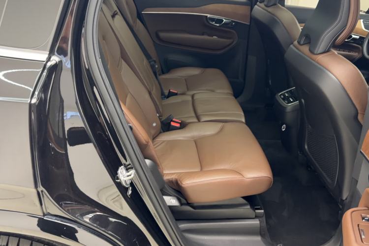 Used Volvo XC90 2019 T6 Zhiyi Edition 7-Seater China VI Standard Interior 7