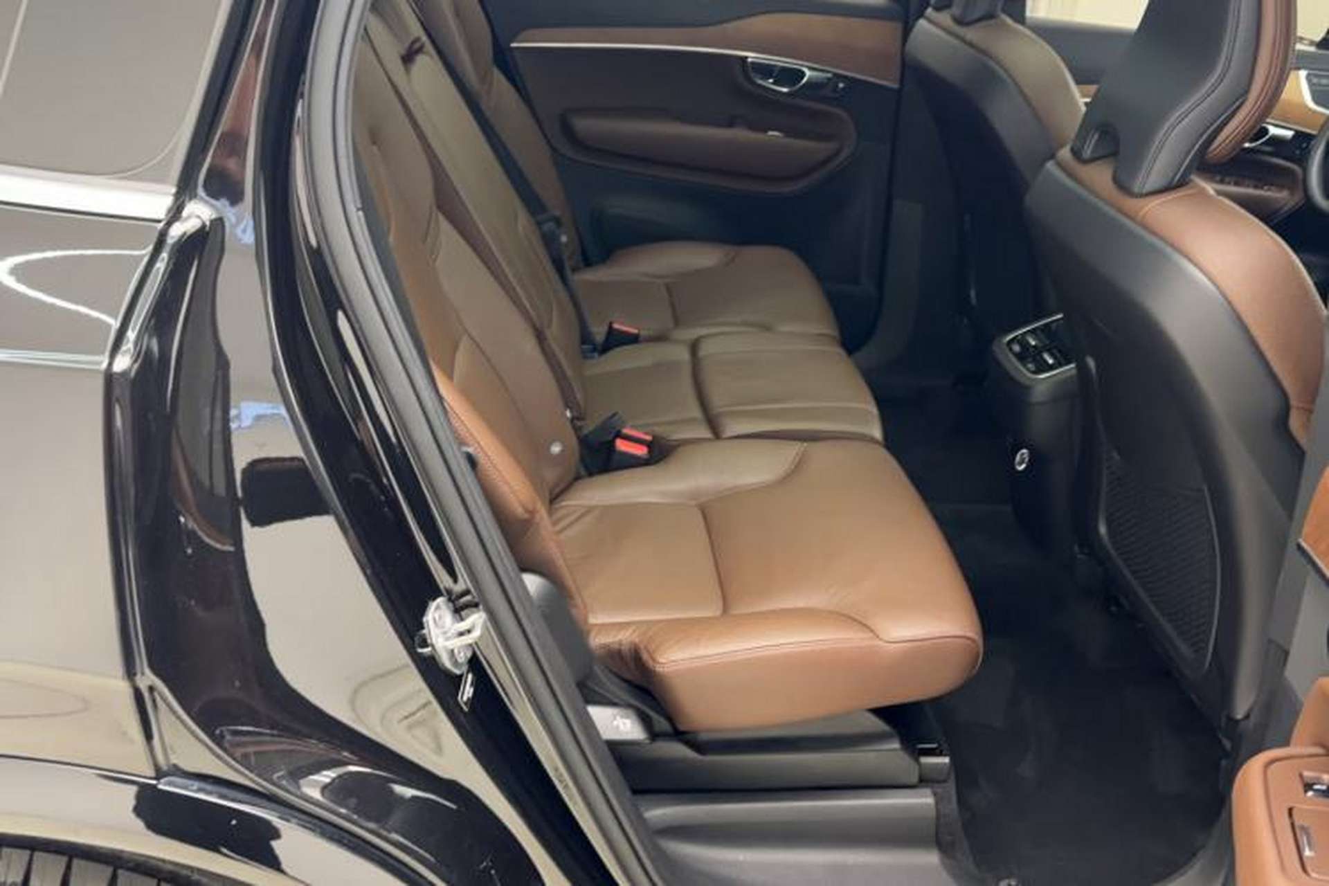Used Volvo XC90 2019 T6 Zhiyi Edition 7-Seater China VI Standard Interior 7