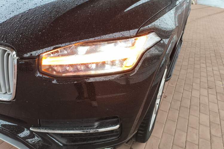Used Volvo XC90 2019 T6 Zhiyi Edition 7-Seater China VI Standard Left Front Headlight