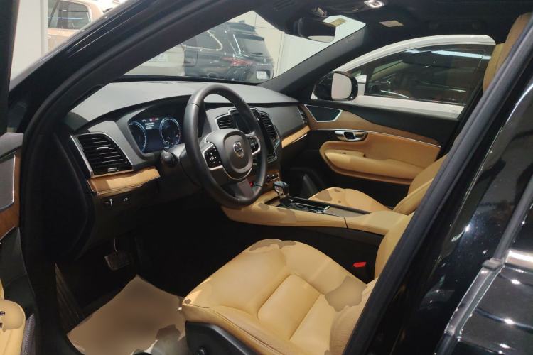 Used Volvo XC90 2019 T6 Zhiyi Edition 7-Seater China VI Standard Left Front Seat